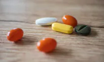 Antioxidant Supplement Could Slow Progression of Blinding Eye Disease