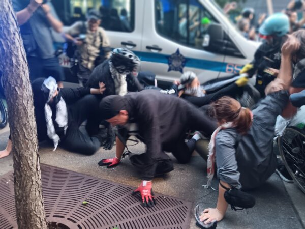 Epoch Times Photo