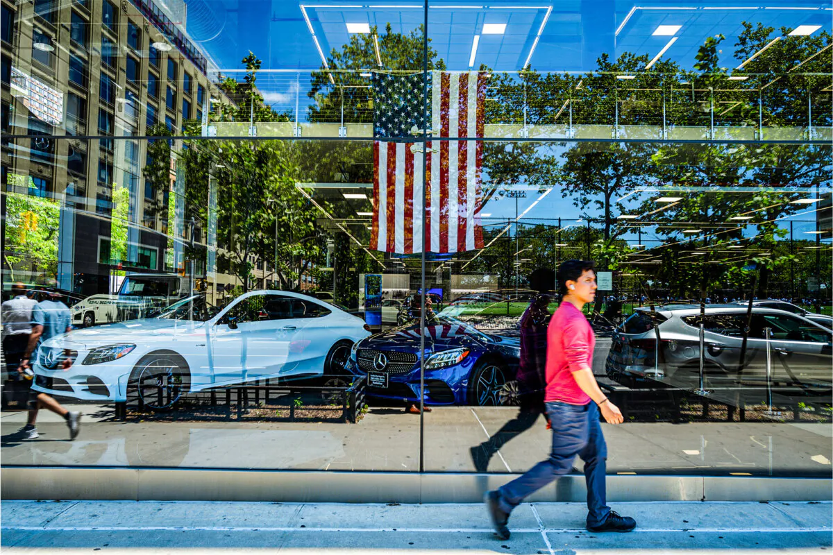 Vehicles for sale are on display at a Toyota dealership in Houston on Jan. 4, 2022. (Brandon Bell/Getty Images)