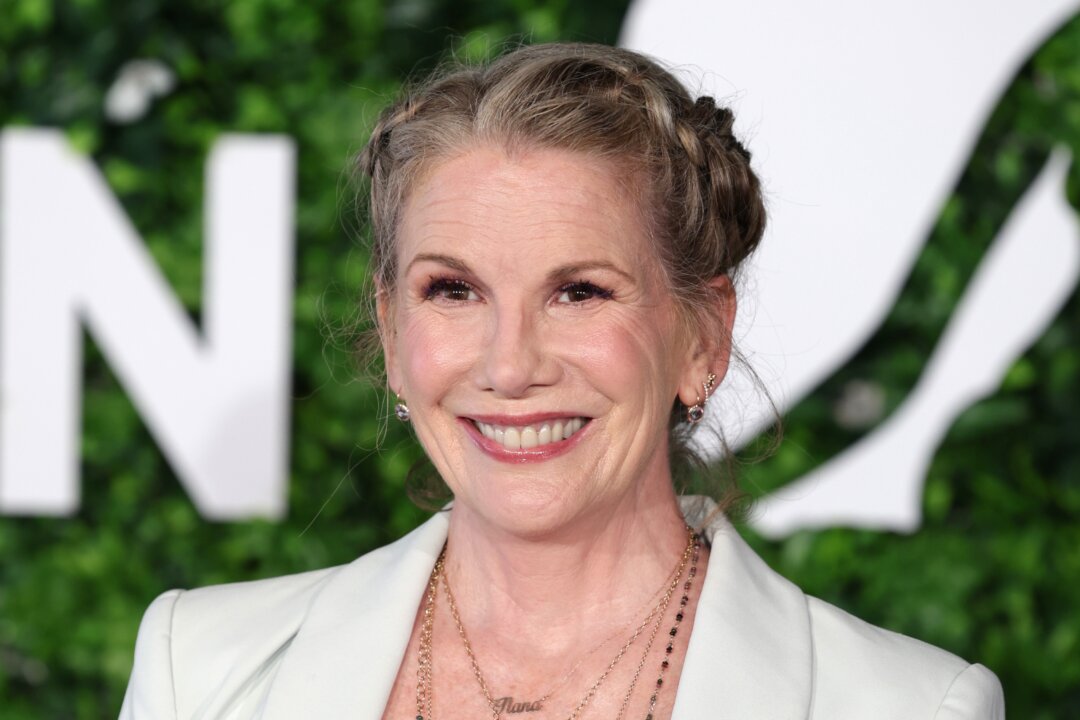 Melissa Gilbert Reveals Struggle With Neurological Disorder While on ‘Little House on the Prairie’