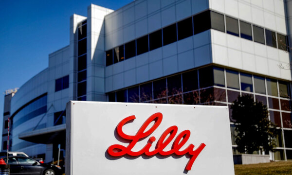 Eli Lilly Cuts Price of Diabetes Drug