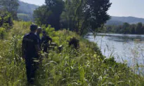 At Least 10 People Drown After Migrant Boat Overturns on Serbia–Bosnia Border