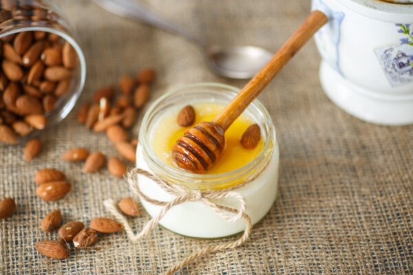 Honey Added to Yogurt Boosts Probiotic Effect