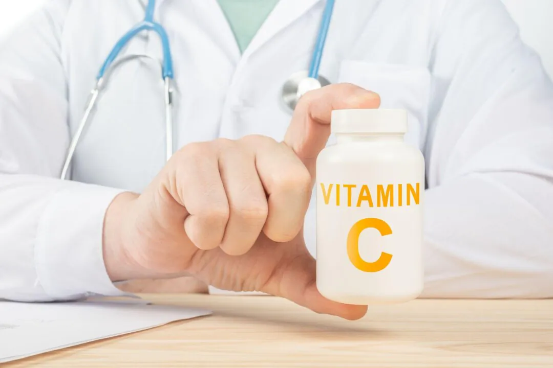 Vitamin C deficiency can weaken the immune system and increase the risk of mortality from cardiovascular disease and stroke. (CeltStudio/Shutterstock)