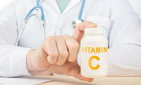 Regenerative Powers of Vitamin C