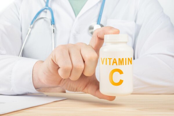 Regenerative Powers of Vitamin C