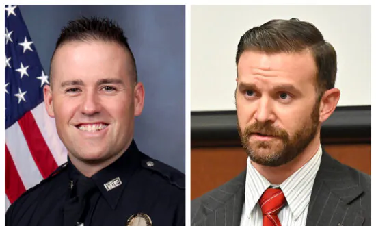 DOJ Moves for Permanent Dismissal of Charges Against 2 Ex-Cops in Breonna Taylor Case