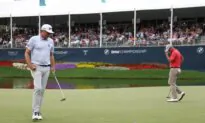 Keegan Bradley Takes a 1-shot Lead Over Adam Scott at BMW Championship
