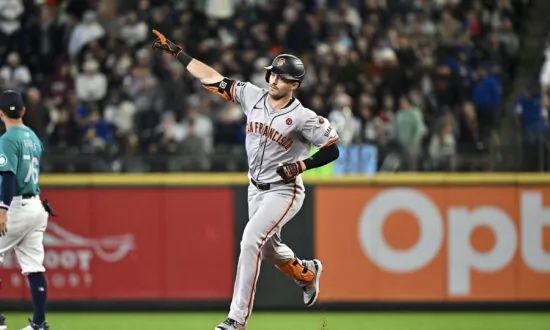 Mike Yastrzemski Homers as Giants Survive Blake Snell’s Wildness, Beat Mariners 4–3
