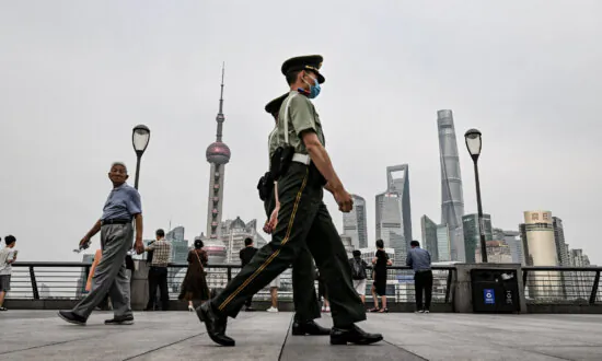 Beijing’s Anti-Corruption Drive Hits Grassroots Officials, Fueling Resistance
