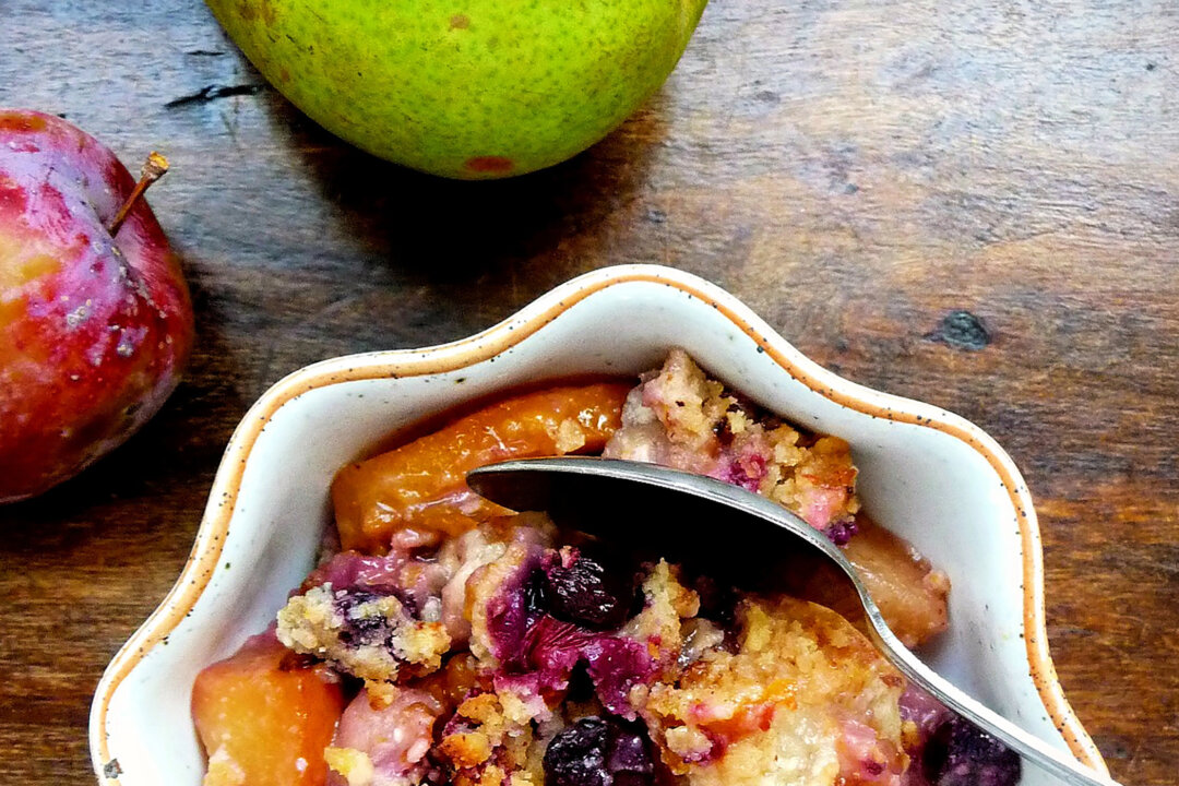 Pears and Plums Make the Perfect Fall-Forward Fruit Crisp