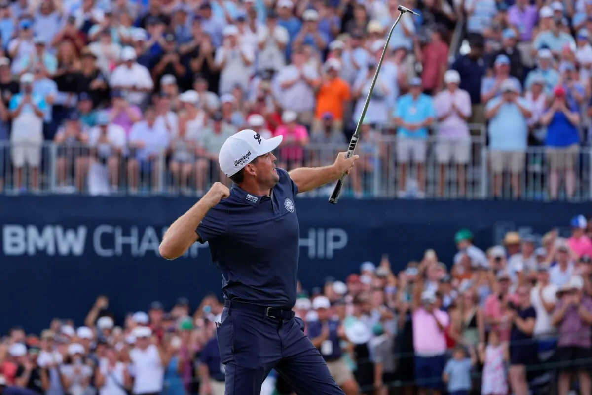 Keegan Bradley celebrates on the 18th green after winning the BMW Championship in Castle Rock, Colo., on Aug. 25, 2024. (Matt York/AP Photo)