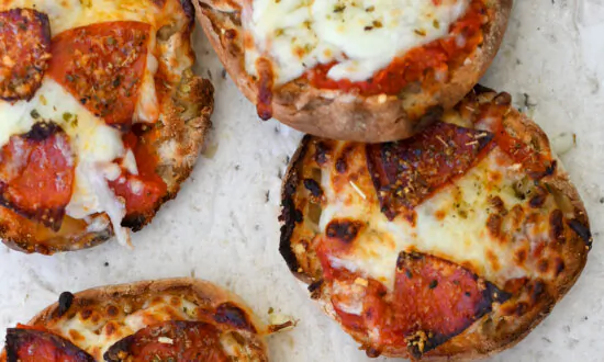English Muffin Pizzas