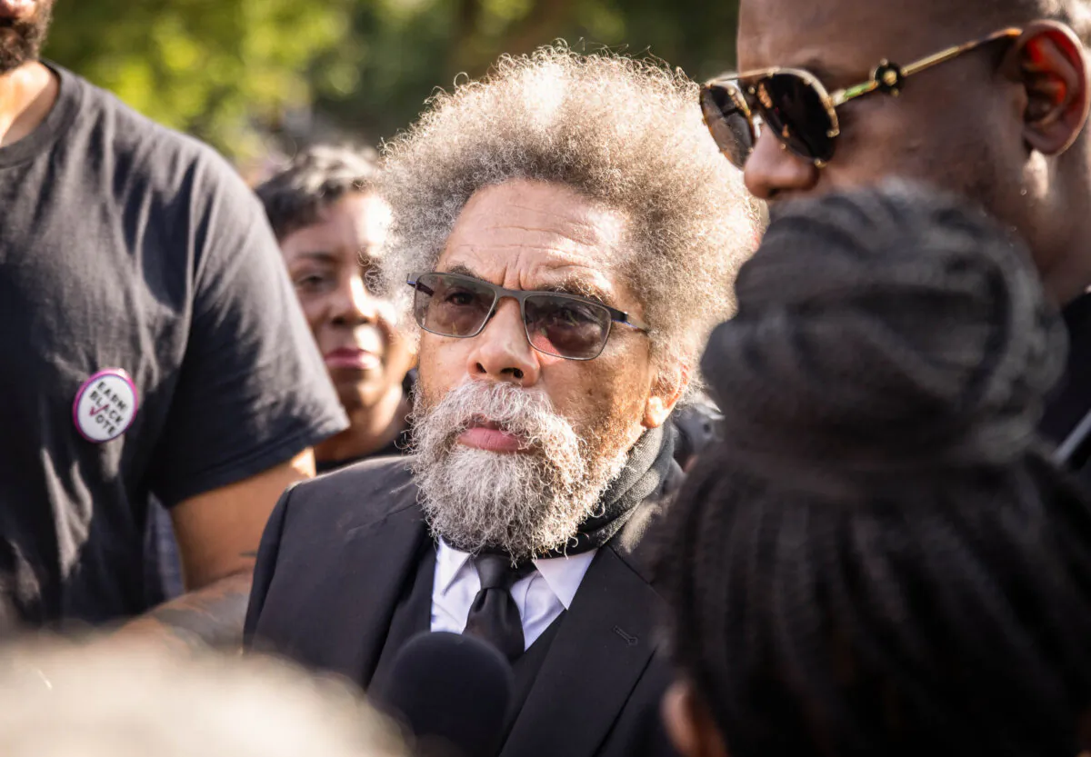 Presidential hopeful Cornel West speaks in Chicago, on Aug. 22, 2024. (John Fredricks/The Epoch Times)