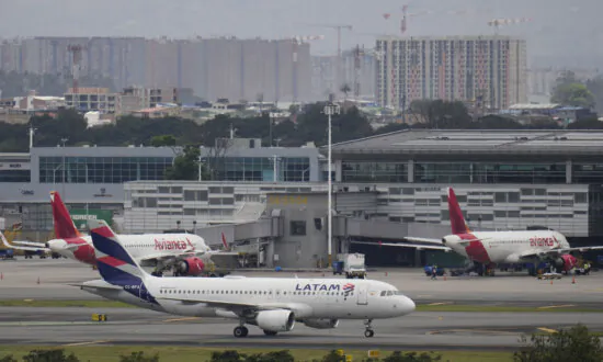 Flights Returning to Normal in Colombia as Jet Fuel Shortage Is Resolved