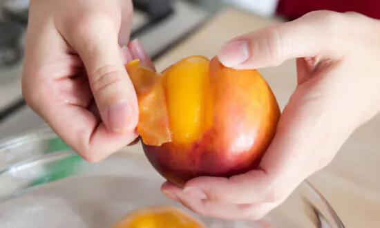 How to Peel Peaches the Easiest, Fastest Way (No Knife!)