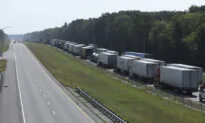1 Killed in Interstate Crash Involving Truck Carrying ‘Potentially Explosive’ Military Devices