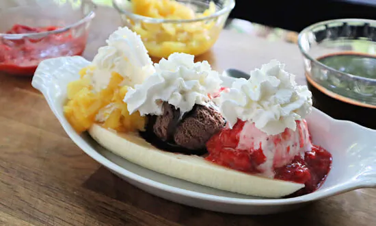 How to Make America’s Most Iconic Ice Cream Dessert at Home