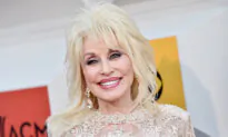 ‘I Would Never Stoop So Low as to Be Fashionable’: In Praise of Dolly Parton