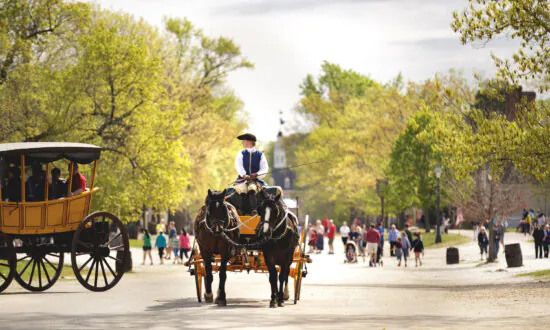 Colonial Garb and Nikes: What It’s Like to Live in the Middle of American History