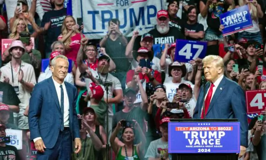 RFK Jr. Pushes to Make Environmental Issues Bipartisan