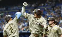 Manny Machado Hits 3-run Homer and Singles Twice in the Padres’ 13–5 Victory Over the Rays