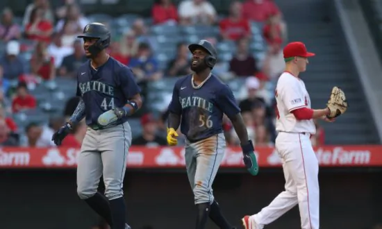 Robles, Rodríguez Propel Mariners to 9–5 Victory Over Angels, Spoiling Aldegheri’s Debut