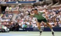 Jannik Sinner Coasts Into Fourth Round at U.S. Open