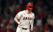 Mickey Moniak’s HR Lifts Angels Over Mariners