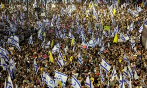 Protesters in Tel Aviv Demand Deal With Hamas After Hostage Deaths