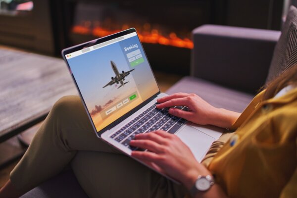 What's the Cheapest Day to Book Flights?