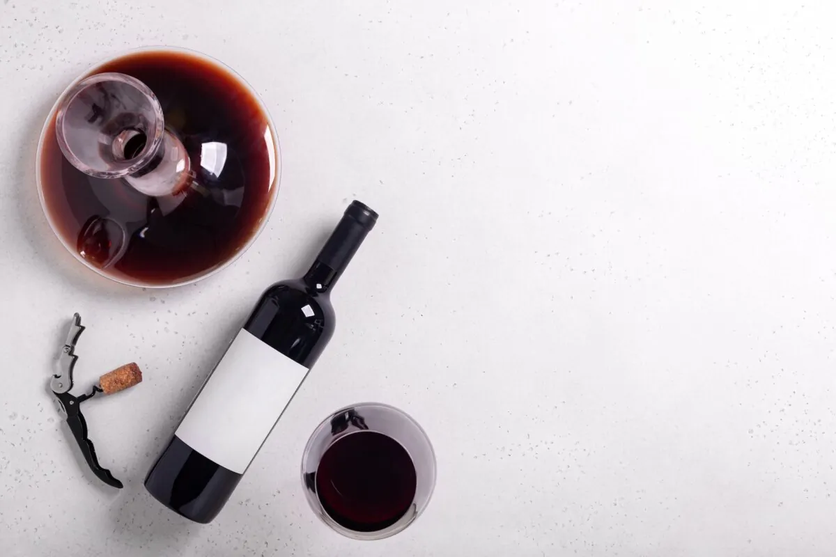 Decanting wine can improve it drastically. (photopixel/Shutterstock)