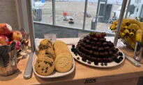 Ed Perkins on Travel: Lounge Logic—or Lunacy?