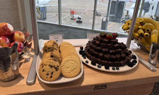 Ed Perkins on Travel: Lounge Logic—or Lunacy?