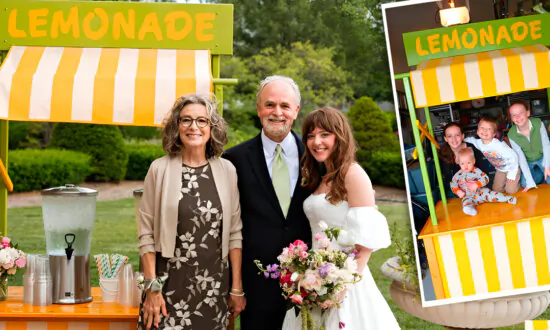 Bride Surprises Grandparents by Using the Lemonade Stand They Built 14 Years Ago: ‘A Really Special Memory’
