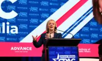 Truss Warns West Is Too Soft on Beijing, Calls for ‘Economic NATO’