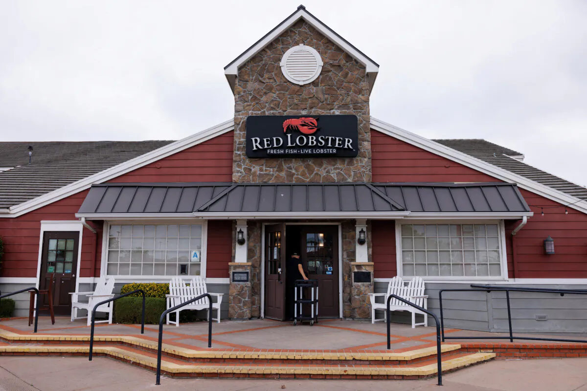 A closed Red Lobster restaurant in San Diego on May 15, 2024. (Mike Blake/Reuters)
