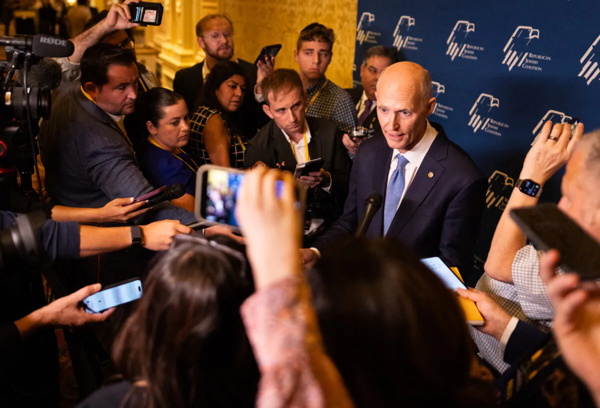Rep. Rick Scott (R-Fla.) speaks with reporters in Las Vegas, Nev., on Sept. 4, 2024. (John Fredricks/The Epoch Times)
