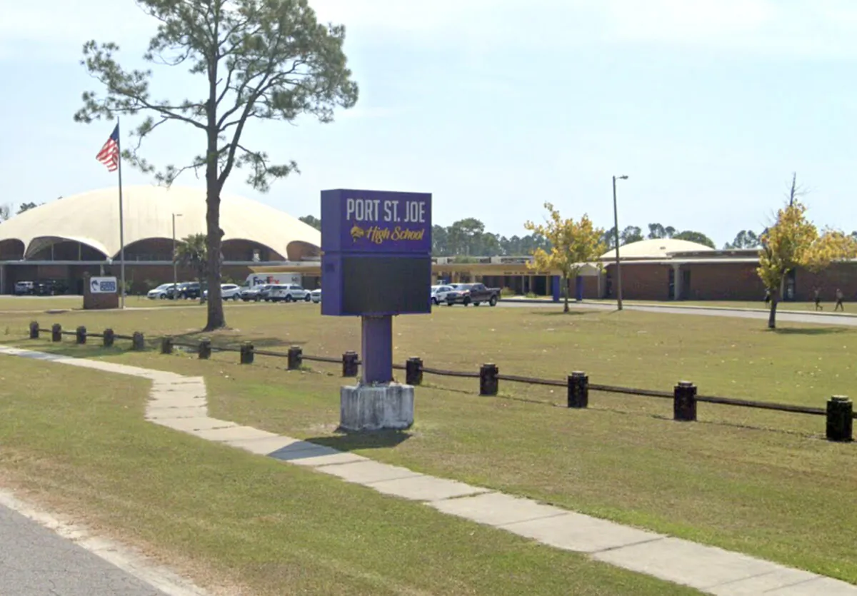 Signage at the Port St. Joe High School in Port St Joe, Fla., in September 2019. (Google Street View/Screenshot via The Epoch Times)