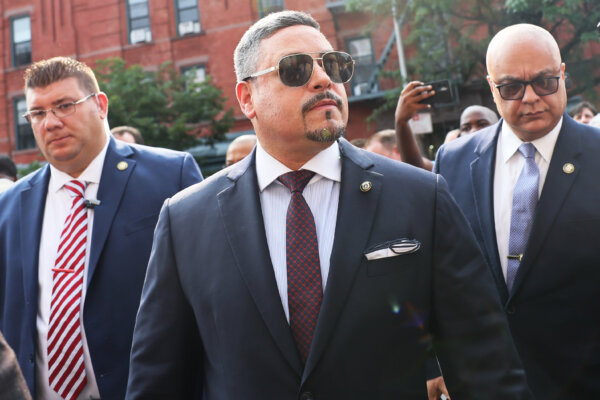New York Police Commissioner Resigns