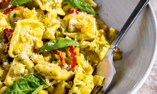 Fresh Corn and Basil Add Summery Notes to This Easy Pasta Dinner