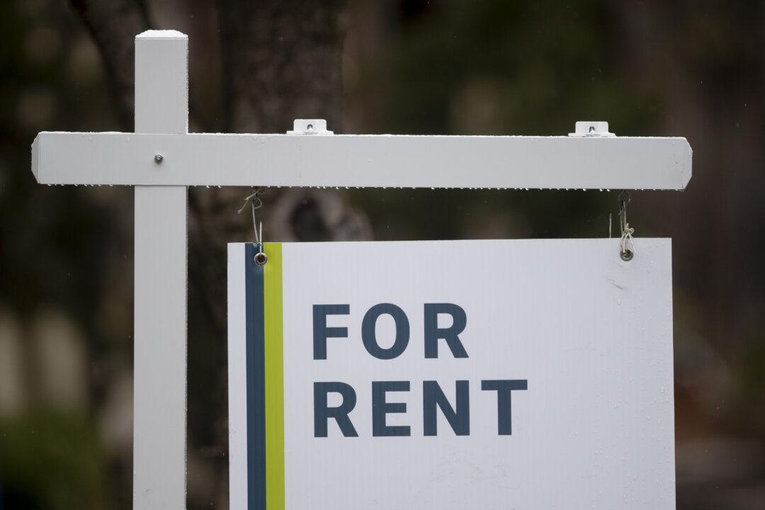 Nearly 1 in 4 Canadian Households Face Unaffordable Housing Costs: StatCan