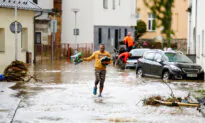 Floods Across Central and Eastern Europe Cause 10 Deaths, Thousands to Be Evacuated