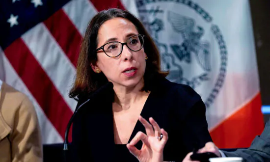 NYC Mayor’s Chief Counsel Resigns