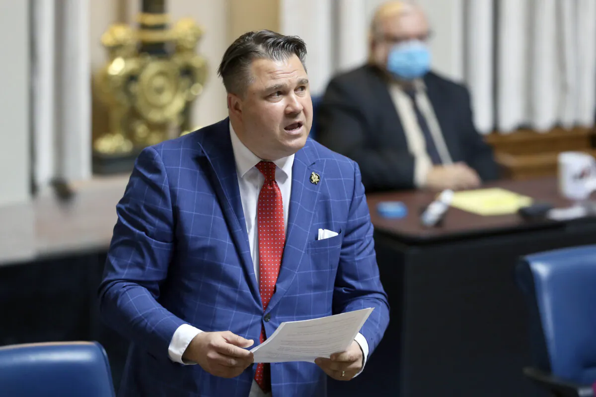 Former NDP finance critic Mark Wasyliw speaks during question period in the Manitoba legislature on April 7, 2021. (The Canadian Press/Kevin King - Pool)