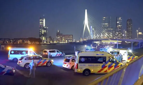 Police Say 1 Person Killed, Another Seriously Wounded in Stabbing in Rotterdam
