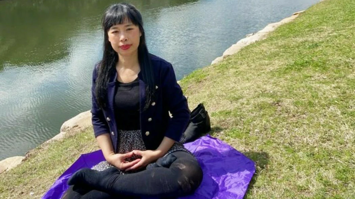 Chen Xiao holds onto hope as she awaits news of her mother, who has been missing for three years. (Supplied by Chen Xiao)