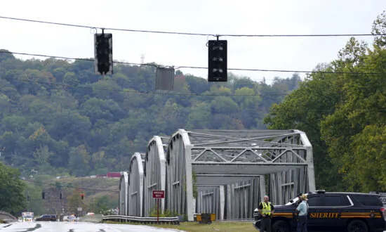 Dangerous Chemical Leak Spurs Evacuation Order in Ohio Town