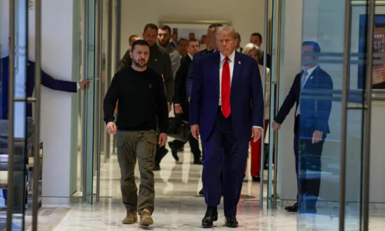 Trump Meets Zelenskyy; Netanyahu Addresses UN; NYC Mayor Turns Himself In