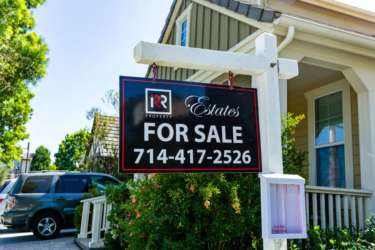A home awaits a buyer in Irvine, Calif., on Sept. 21, 2020. (John Fredricks/The Epoch Times)